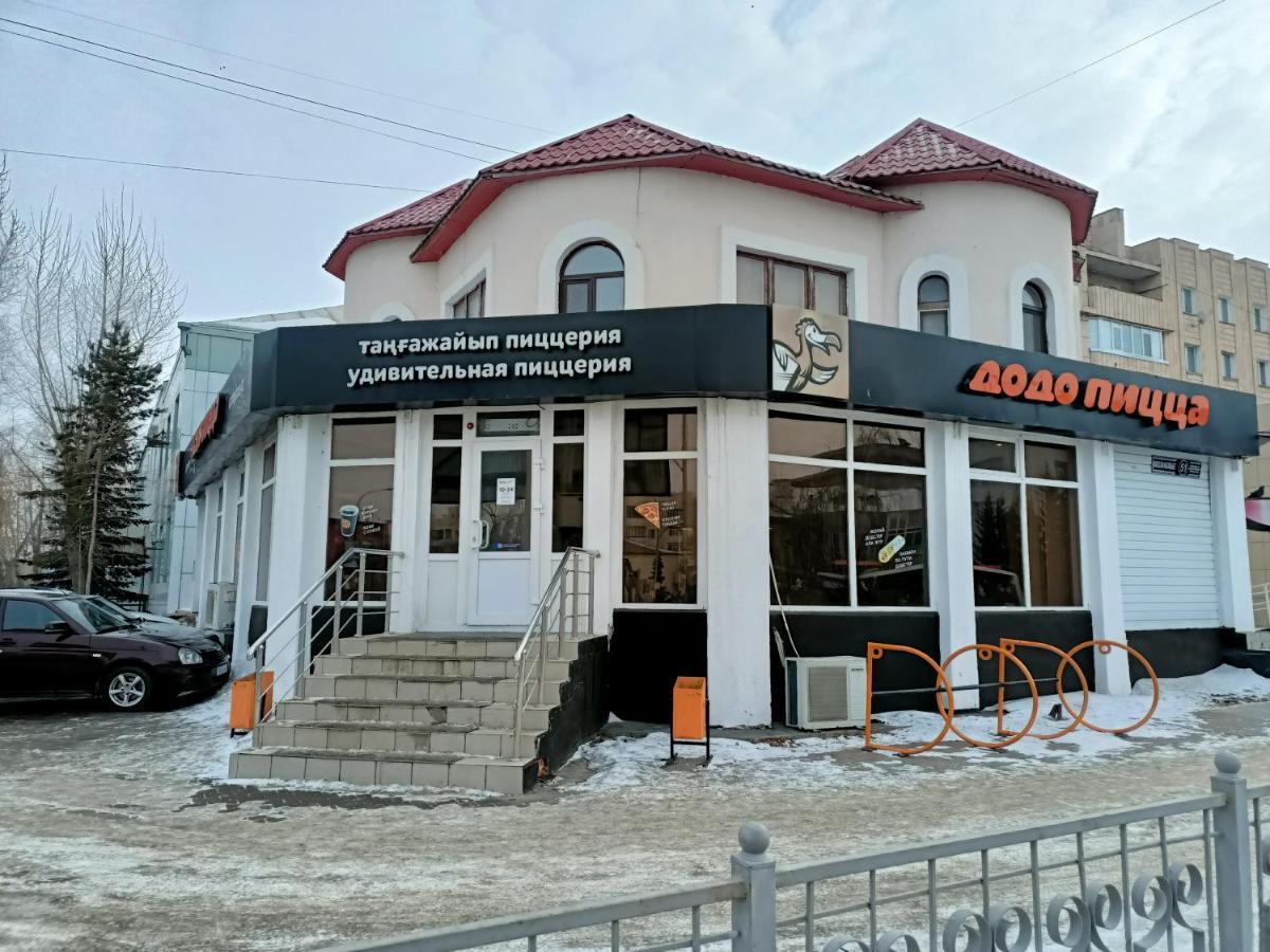 קוקשטאו 1 Комнатные Апартаменты На Садуакасова 24 מראה חיצוני תמונה